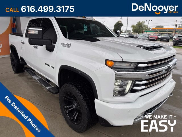 Used 2020 Chevrolet Silverado 2500 High Country w/ LPO, Dark Essentials Package AWD/4WD image 9