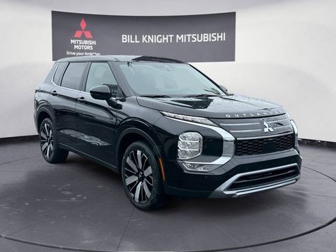 Used 2025 Mitsubishi Outlander SE AWD/4WD image 7