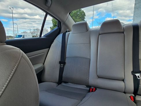 Used 2025 Nissan Altima 2.5 SV image 24