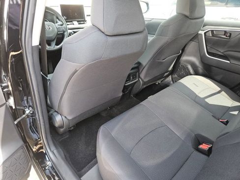 Used 2023 Toyota RAV4 LE image 8