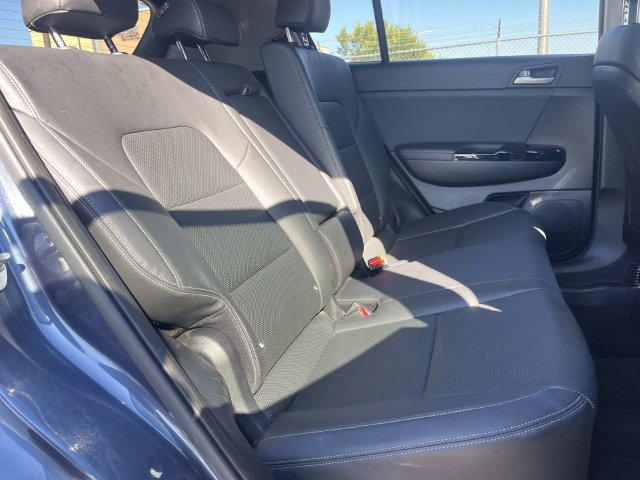 Used 2020 Kia Sportage EX FWD image 26