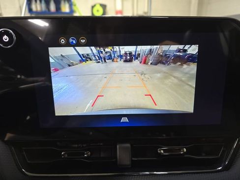 New 2026 Chevrolet Equinox RS w/ LPO, Floor Liner Package image 24