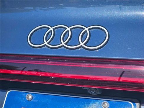 Used 2024 Audi Q8 e-tron Premium Plus w/ Premium Plus Package AWD/4WD image 30