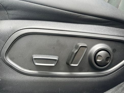 New 2026 Jeep Cherokee Overland AWD/4WD image 13