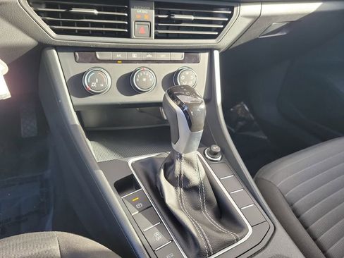 Used 2024 Volkswagen Jetta S image 22