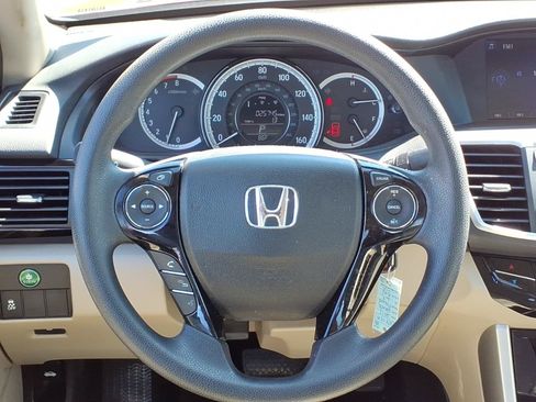 Certified 2017 Honda Accord LX image 17