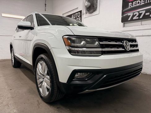 Used 2019 Volkswagen Atlas SE image 2