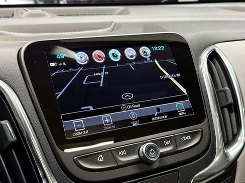 Used 2018 Chevrolet Equinox Premier image 13