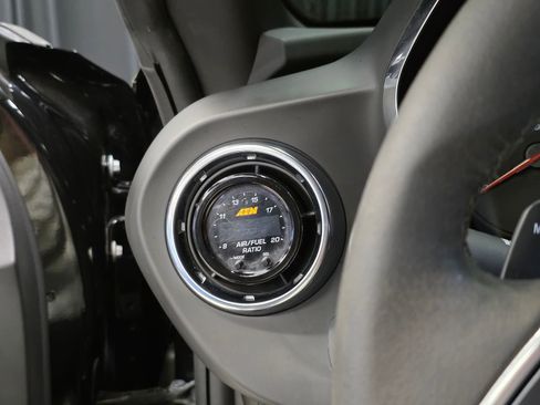 Used 2022 Chevrolet Camaro SS RWD image 22