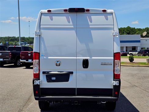 New 2025 RAM ProMaster 3500 w/ Quick Order Package 22H SLT+ FWD image 13