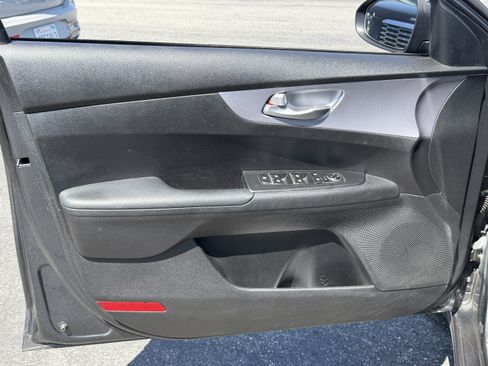 Certified 2024 Kia Forte LXS w/ LXS Technology Package FWD image 10