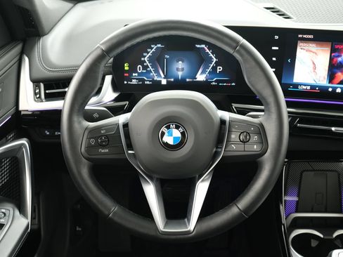 Used 2025 BMW X1 xDrive28i w/ Convenience Package AWD/4WD image 12