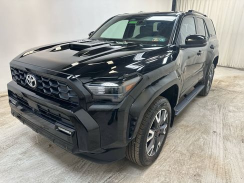 Used 2025 Toyota 4Runner TRD Sport image 9