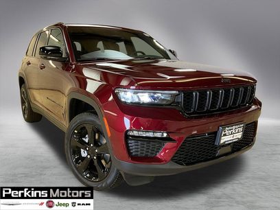 New 2025 Jeep Grand Cherokee Limited w/ Black Appearance Package