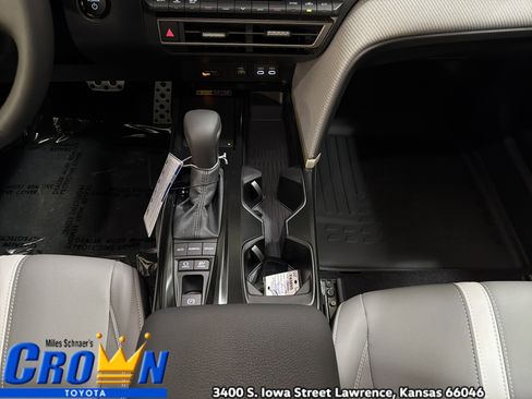 New 2026 Toyota Camry SE AWD/4WD image 33