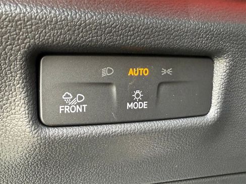 New 2026 Volkswagen Tiguan SEL R-Line image 21