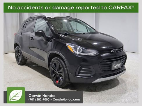 Used 2021 Chevrolet Trax LT w/ Redline Edition image 1