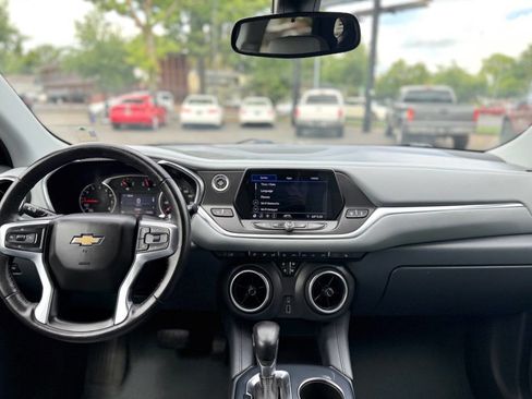 Used 2020 Chevrolet Blazer LT AWD/4WD image 11