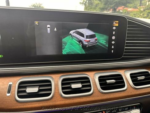 Used 2020 Mercedes-Benz GLS 580 4MATIC image 44