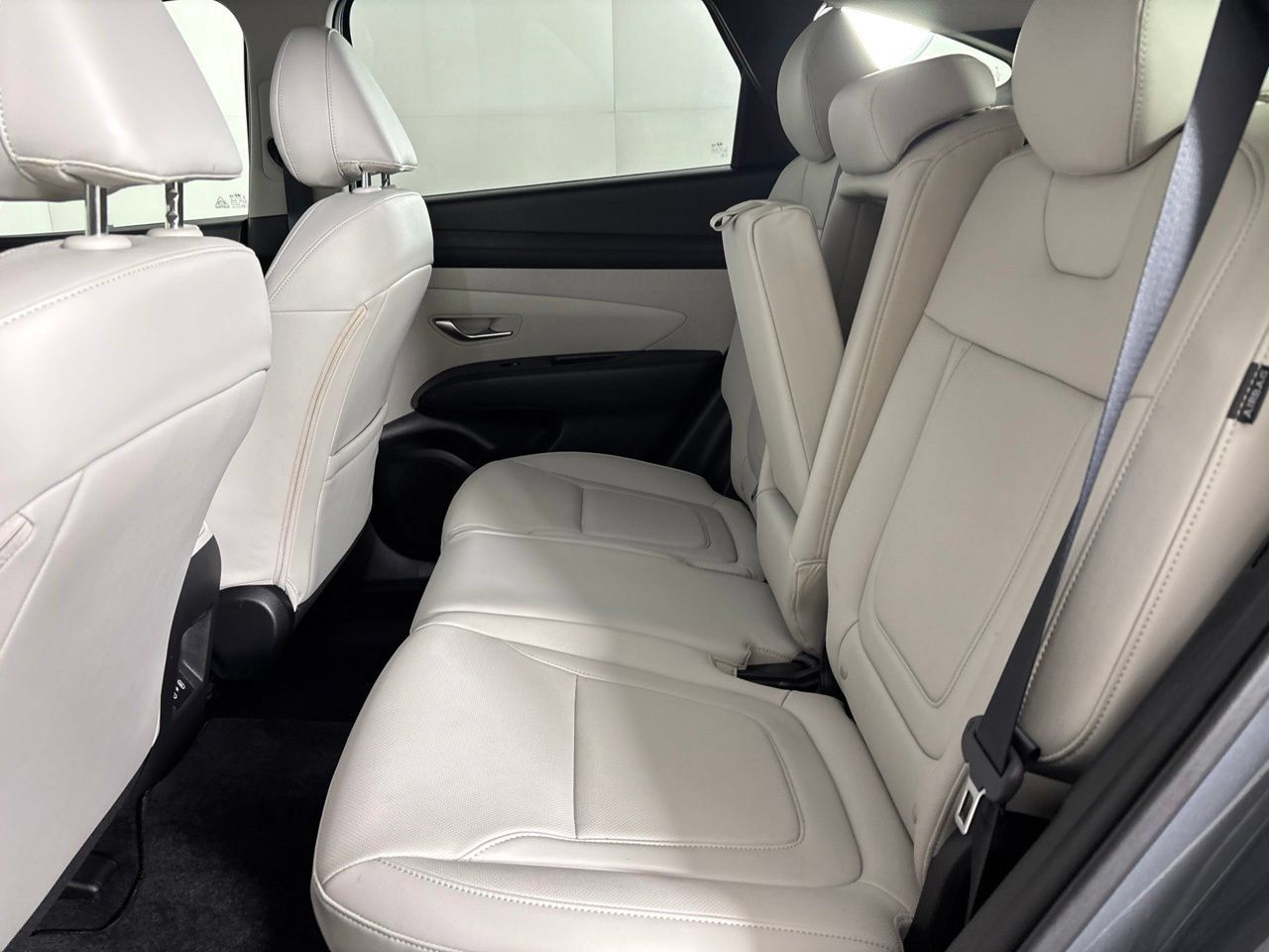 Used 2025 Hyundai Tucson SEL FWD image 26