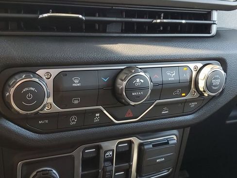 New 2026 Jeep Wrangler Unlimited Sport image 22