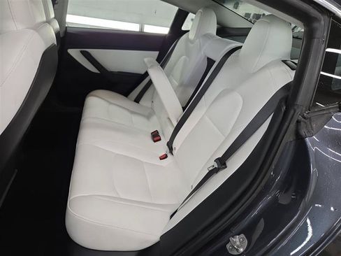 Used 2018 Tesla Model 3 Performance AWD/4WD image 7
