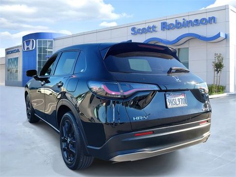 Certified 2024 Honda HR-V Sport image 3