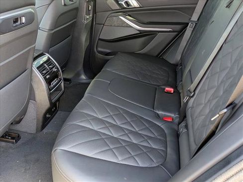 Used 2026 BMW X5 xDrive40i AWD/4WD image 17