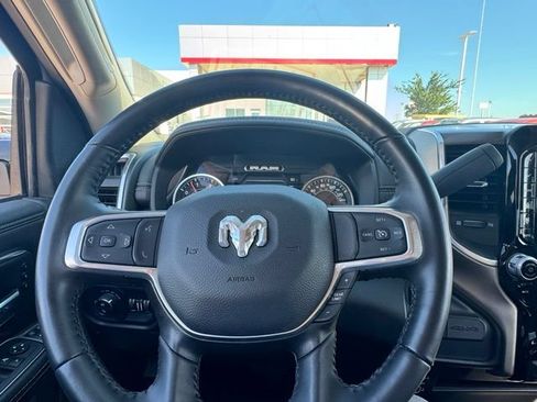 Used 2024 RAM 2500 Laramie AWD/4WD image 17