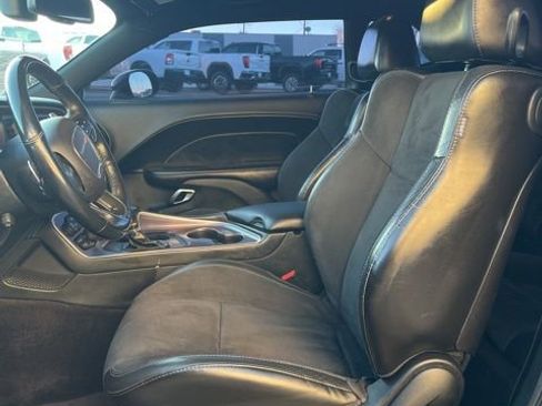 Used 2018 Dodge Challenger GT w/ GT Interior Package image 31
