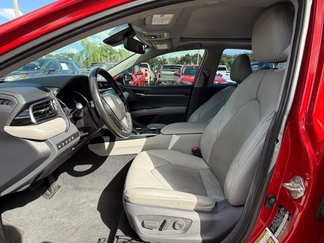 Used 2019 Toyota Camry XSE w/ Driver Assist Package FWD image 12
