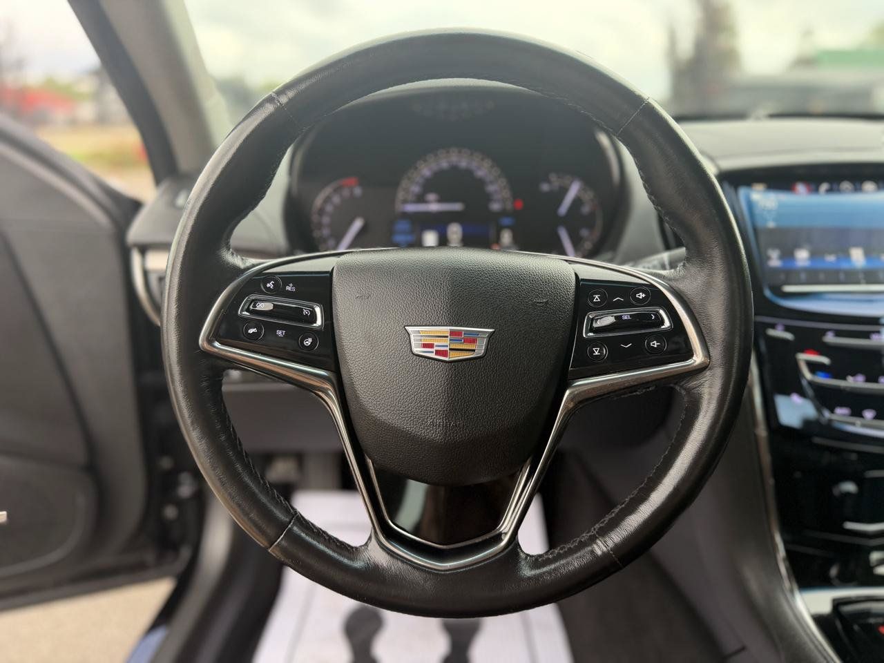 Used 2017 Cadillac ATS Luxury RWD image 10