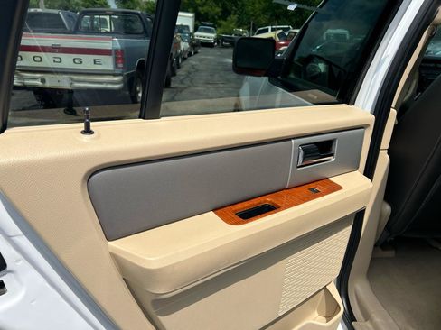 Used 2007 Ford Expedition Eddie Bauer AWD/4WD image 11