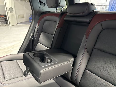 New 2026 Chevrolet Equinox RS FWD image 40