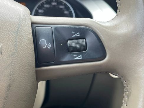 Used 2009 Audi A4 2.0T Premium Plus image 12