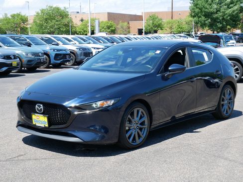 Used 2019 MAZDA MAZDA3 Hatchback FWD image 3