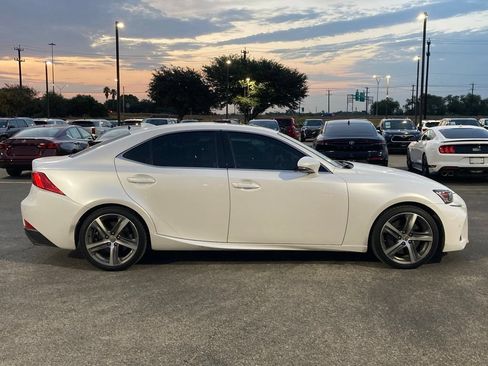 Used 2020 Lexus IS 300 w/ Premium Package RWD image 4