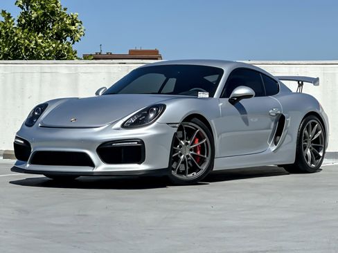 Used 2016 Porsche Cayman GT4 RWD image 1