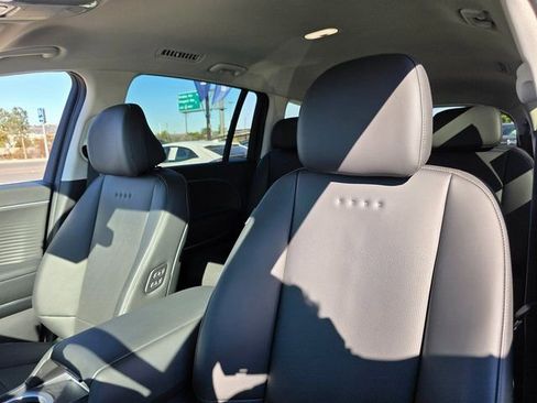 New 2026 Hyundai Ioniq 9 SEL image 16