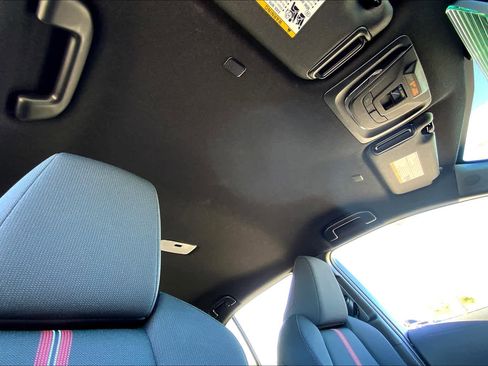 Used 2024 Toyota Corolla SE image 14