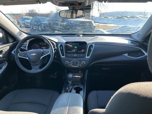 Used 2024 Chevrolet Malibu LT image 33