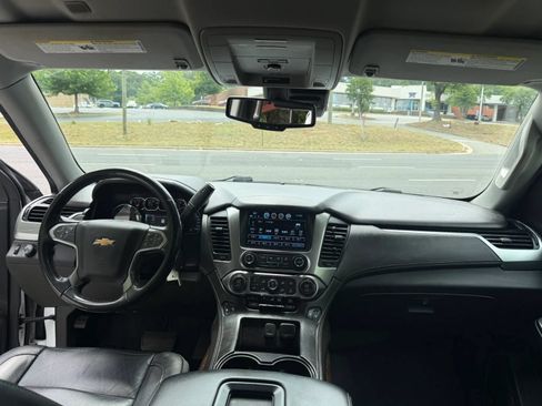 Used 2019 Chevrolet Tahoe LT AWD/4WD image 11