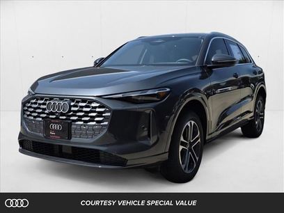 New 2025 Audi Q5 Premium w/ Convenience Package