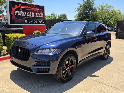 Used 2017 Jaguar F-PACE Premium AWD/4WD image 1