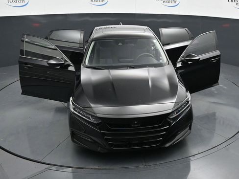Used 2018 Honda Accord EX image 34