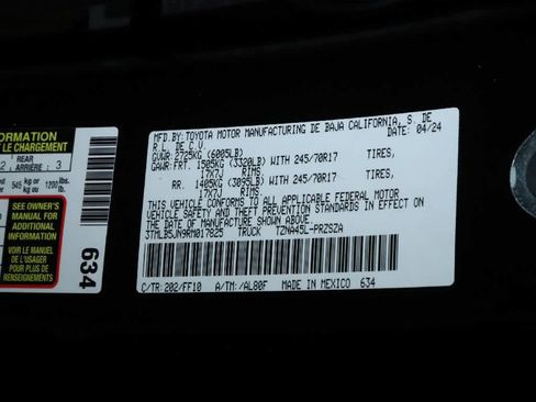 Certified 2024 Toyota Tacoma SR5 image 22