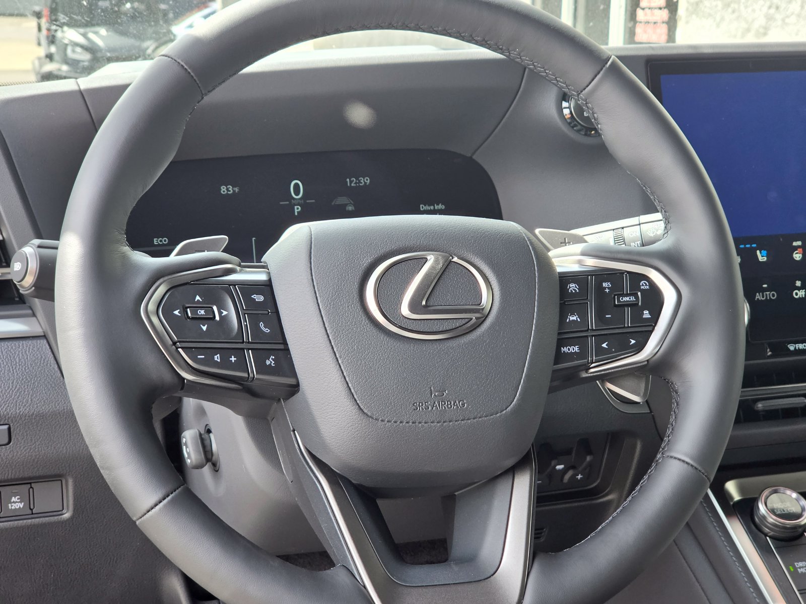 Used 2026 Lexus GX 550 w/ Accessory Package (2T) AWD/4WD image 10