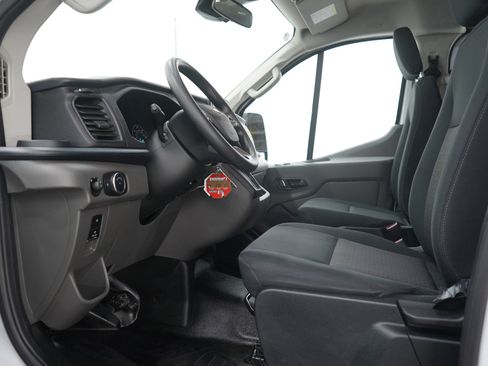 Used 2023 Ford Transit 250 Low Roof AWD w/ Exterior Upgrade Package image 19