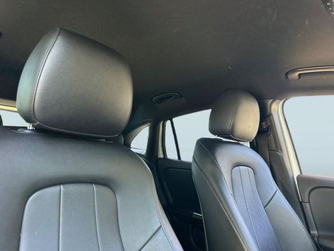 Used 2021 Mercedes-Benz GLA 250 image 24