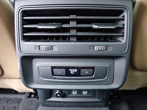 Used 2019 Audi Q8 Premium w/ Convenience Package image 19